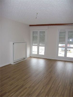 Location Appartement 3 pièces 70m² - Photo 1