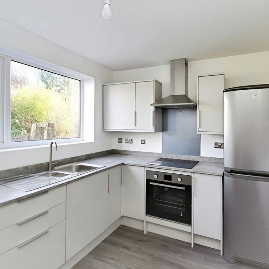 Semi-detached house to rent on - Photo 1