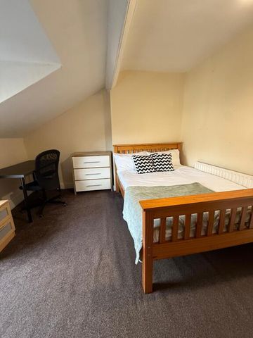 Room's To Let, 68 Tates Avenue, Belfast, BT9 7BY - Photo 5