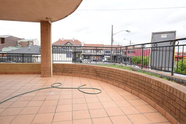 2 BEDROOM UNIT CLOSE TO ALL AMENITIES, JUST 5 MINUTES WALK TO TRAIN STATION - Photo 1