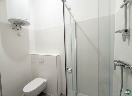 Erstbezug nach Sanierung – Charmante 1-Zimmer-Altbauwohnung im EG - Photo 4