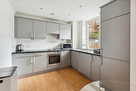 1 bedroom flat to rent - Photo 2