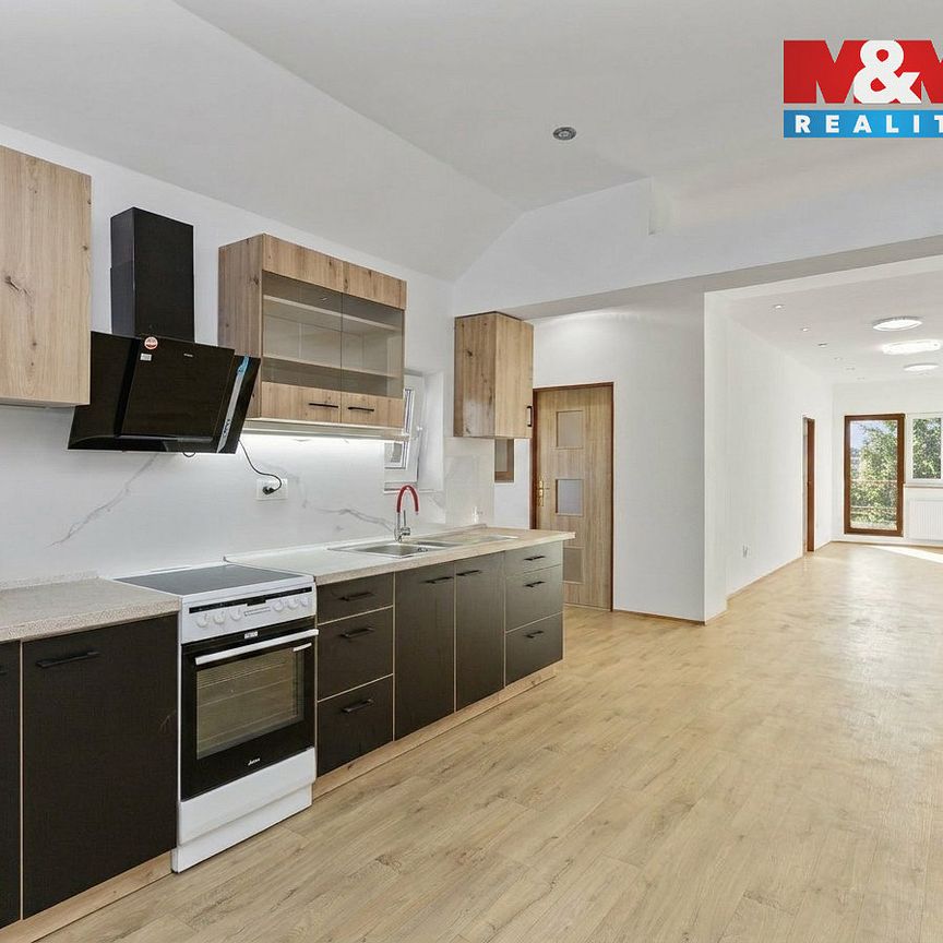 Pronájem bytu 5+1 150 m² - Photo 1