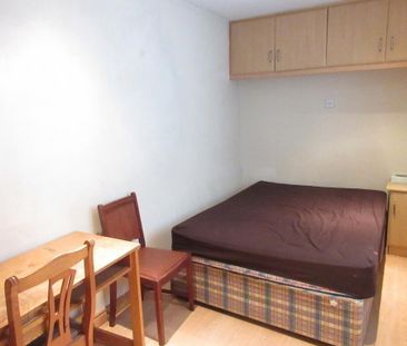 Great Apartment, 5a Canterbury Street, Queens Botanic Area, Belfast... - Photo 4