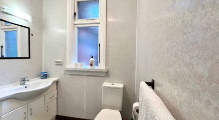 Elegant city house with sea views - Photo 5