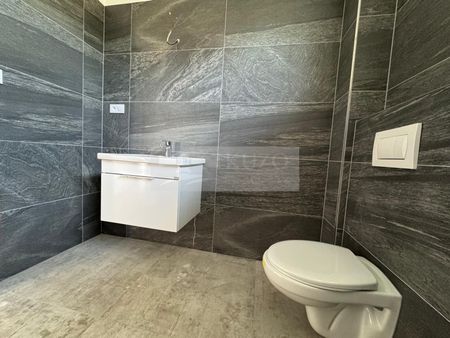 Pronájem rodinného domu 165 m², Láskov 384, Mladá Boleslav - Photo 2