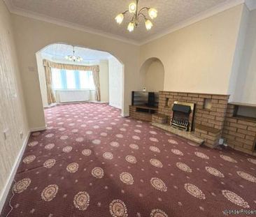 3 bedroom property to rent in Blackpool - Photo 2