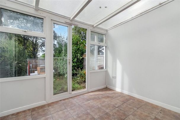 2 bedroom terraced house to rent - Photo 1