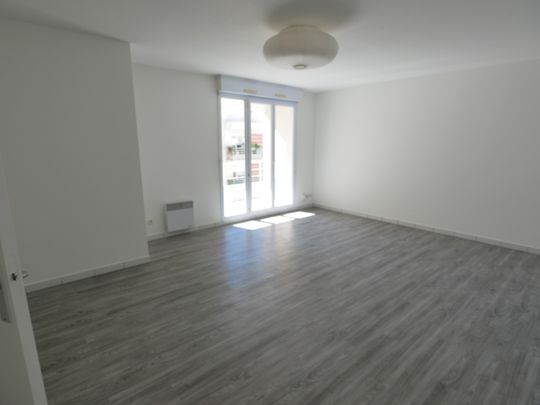 Location Appartement 3 pièces 68m² ANGERS 49000 - Photo 1