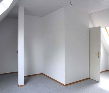 +++ Maisonette-Wohnung mit Loggia und Einbauküche in toller Lage!+++ - Photo 2