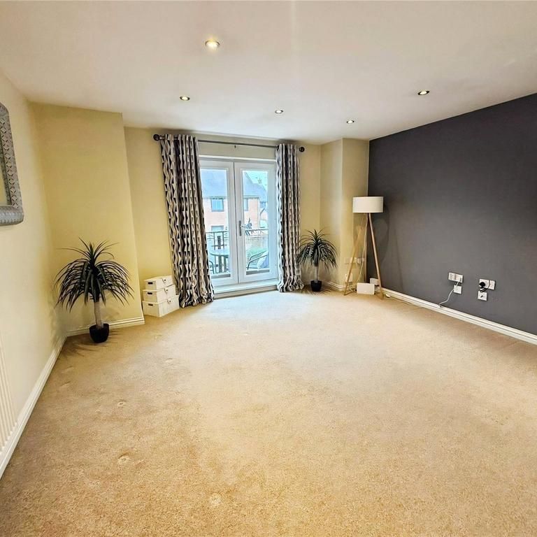 2 bedroom semi-detached house to rent - Photo 1