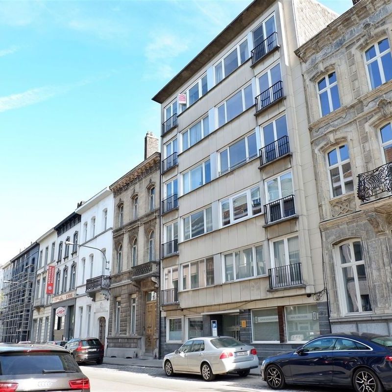 Gelijkvloers app. te huur in Kortrijk voor € 670 met 1 slaapkamer - Photo 1