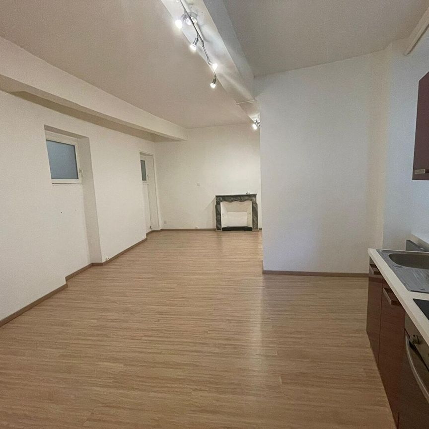 Location Appartement 2 pièces 53m² - Photo 1