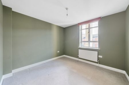 3 bedroom apartment to rent - Photo 4