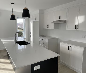 Grand 5 1/2 écoénergétique à Louer - Photo 2