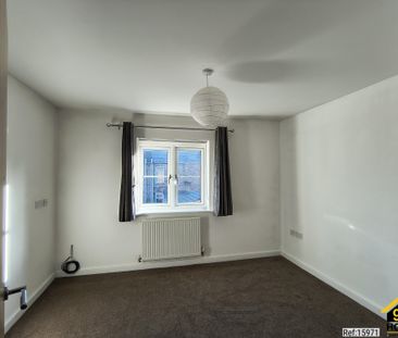 2 bed Terraced in Albert Court, Shipton Street , York, YO30 7EH - Photo 4