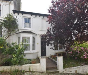 2 bedroom end of terrace house to rent - Photo 1
