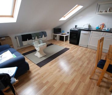 1 Bed Flat, Bertram Road, NW4 - Photo 4