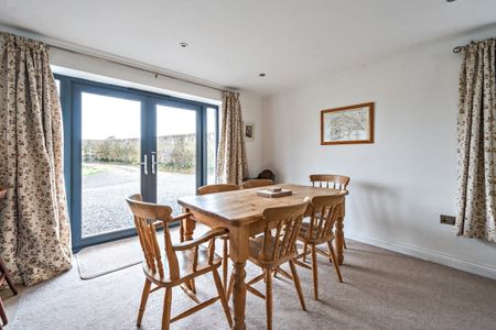 3 bedroom house to rent - Photo 3