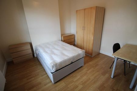 3 bedroom house to rent - Photo 2