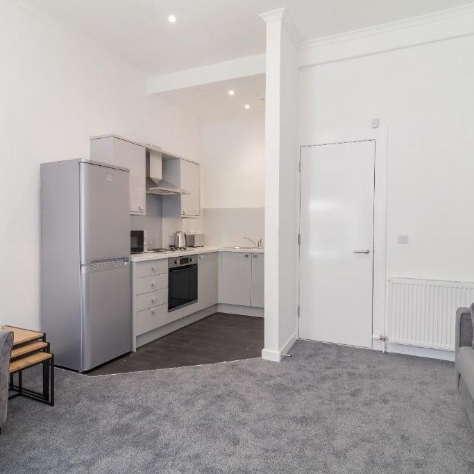 1 bedroom flat to rent - Photo 1