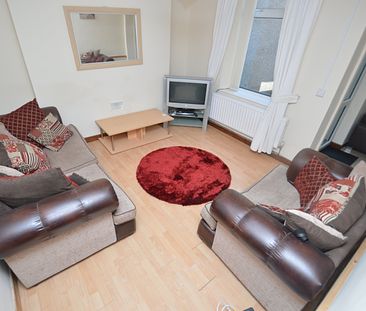 1 bed house / flat share to rent in Wood Road, Treforest, CF37 - Photo 1