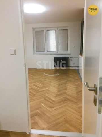 Byt 2+kk k pronájmu, Pardubice / Zelené Předměstí, ulice Na Hrádku - Photo 4