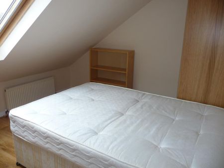 6 bedroom semi-detached house to rent - Photo 5