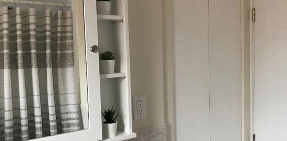 Logement lumineux, près de tout, libre dès maintenant - Photo 2