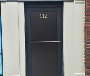 For Lease - 112 Ontario Street Unit# 1, Stratford, Ontario - Photo 3