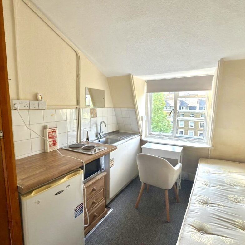 Bedsit, London, W2 - Photo 1