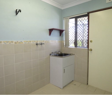 4 Grenfell Way, Leeming, WA - Photo 5