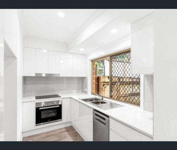 Two Bedroom Unit in the Heart of Maroochydore - Photo 6