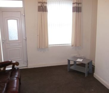 2 bed Terraced - To Let - Photo 2