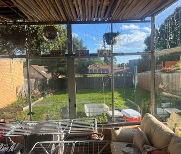 St Kilda East - Photo 1