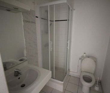 Location Appartement 1 pièce 32m² NANTES 44000 - Photo 2