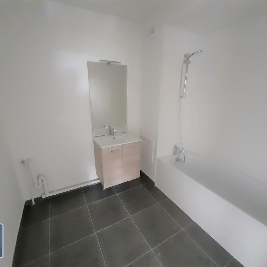 Location Appartement 3 pièces 65m² TOURCOING 59200 - Photo 1