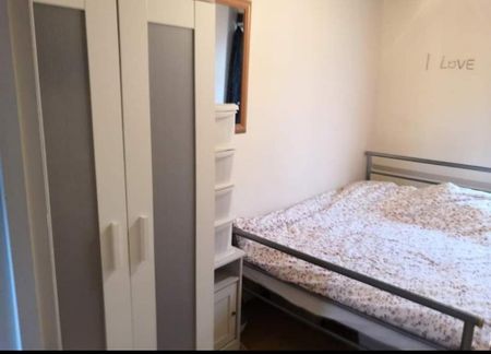 3 bedroom maisonette to rent - Photo 3