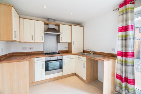 3 bed end of terrace house to rent in Iveston Avenue, Great Park, NE13 - Photo 5