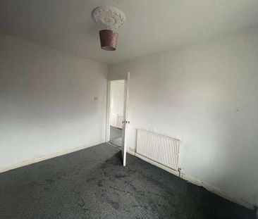 Wychbold Cresent, Kitts Green, B33 - Photo 2