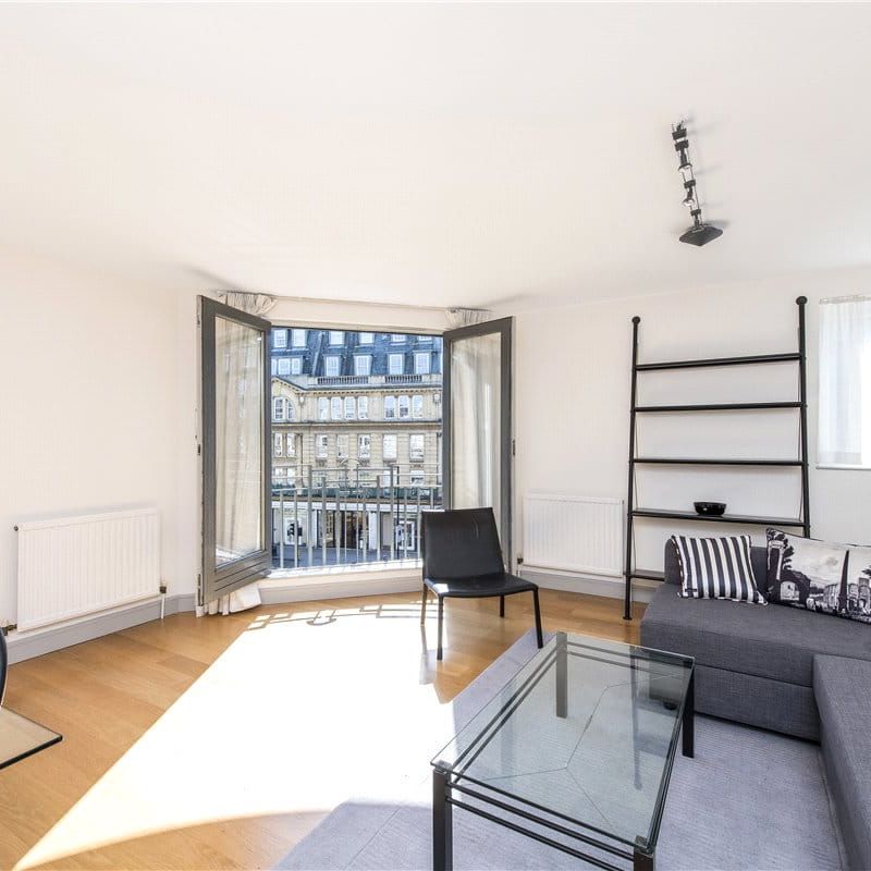 Available now - Furnished, extremely bright apartment two bedroom apartment set along Westbourne Grove. EPC rating: C - Photo 1