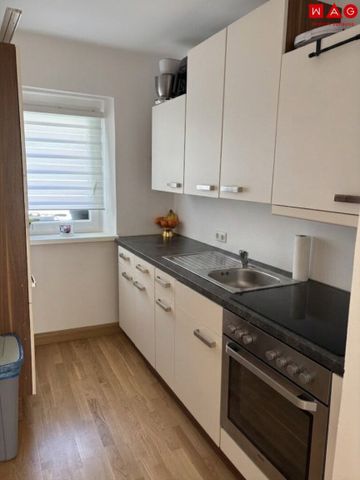 Preiswerte 3-Zimmerwohnung mit herrlichem Blick ins Grüne und flexibler Raumaufteilung! Genießen Sie die Ruhe und Idylle eines kleinen Mehrparteienhauses in zentraler Lage in Steyr Münichholz! - Photo 3