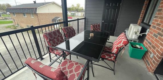 4 1/2 À LOUER (BROMPTON) - Photo 2