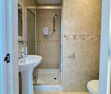 1 bedroom house of multiple occupation to rent - Photo 3