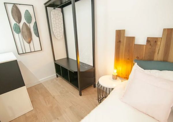 Carrer de les Carretes, Barcelona, Catalonia 08001