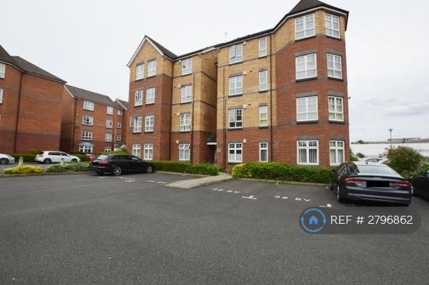 2 bedroom flat to rent - Photo 1