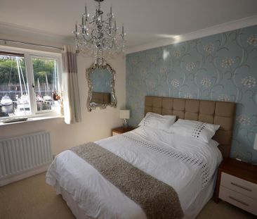 2 bedroom house to rent - Photo 1