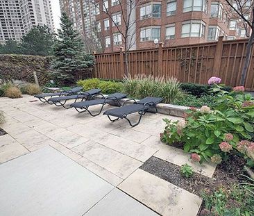 For Lease - 330 Burnhamthorpe Road Unit# 2906, Mississauga, Ontario - Photo 2