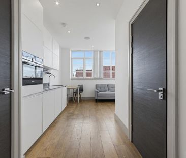 Studio to rent - Photo 4
