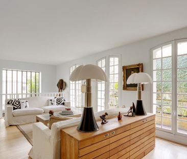 Location Appartement 7 pièces Meublé 260m² PARIS 7ème - Photo 6